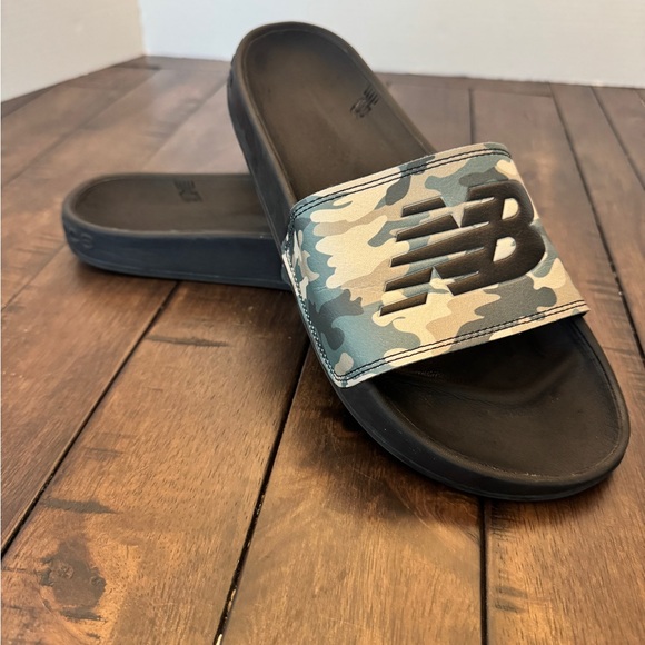 New Balance Men’s Camo Slides Sandals Size 9 – Lightweight Comfort Slip-On - Picture 1 of 6